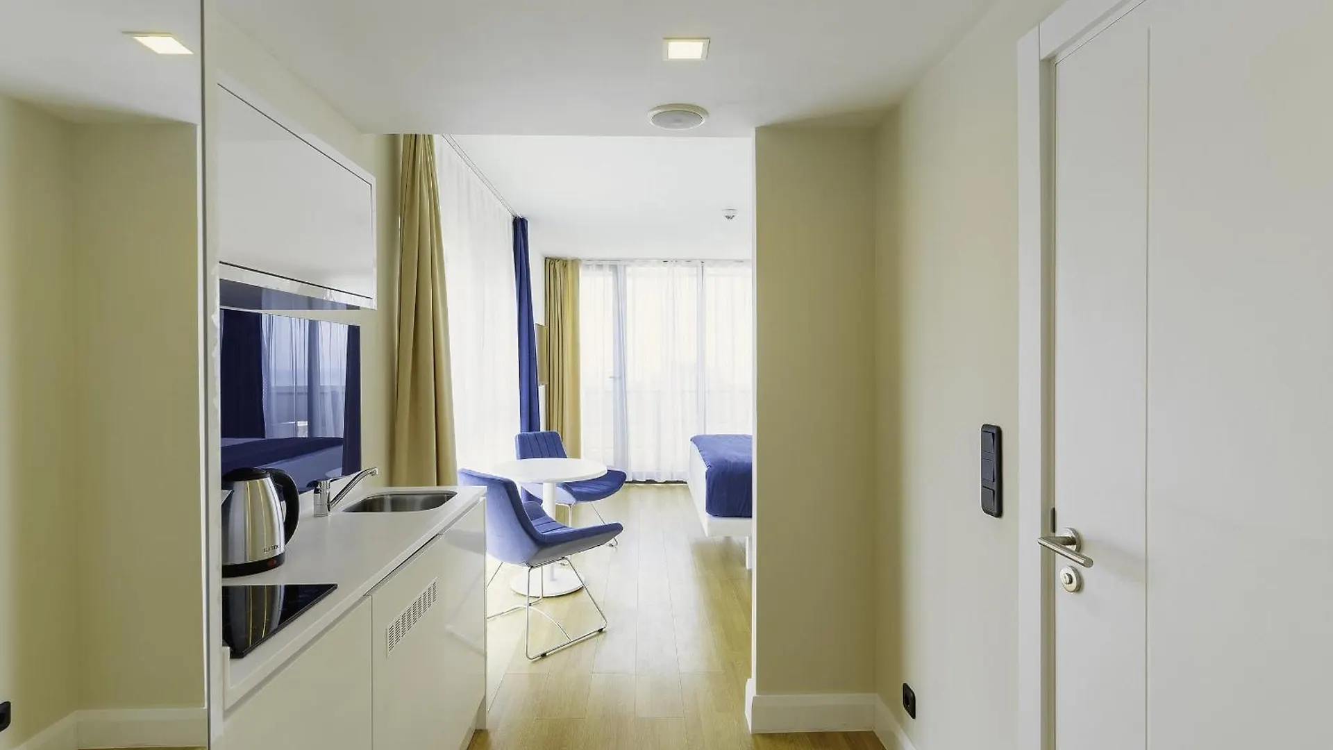 Orbi Hotel Amazing View And Location Batum 0*,