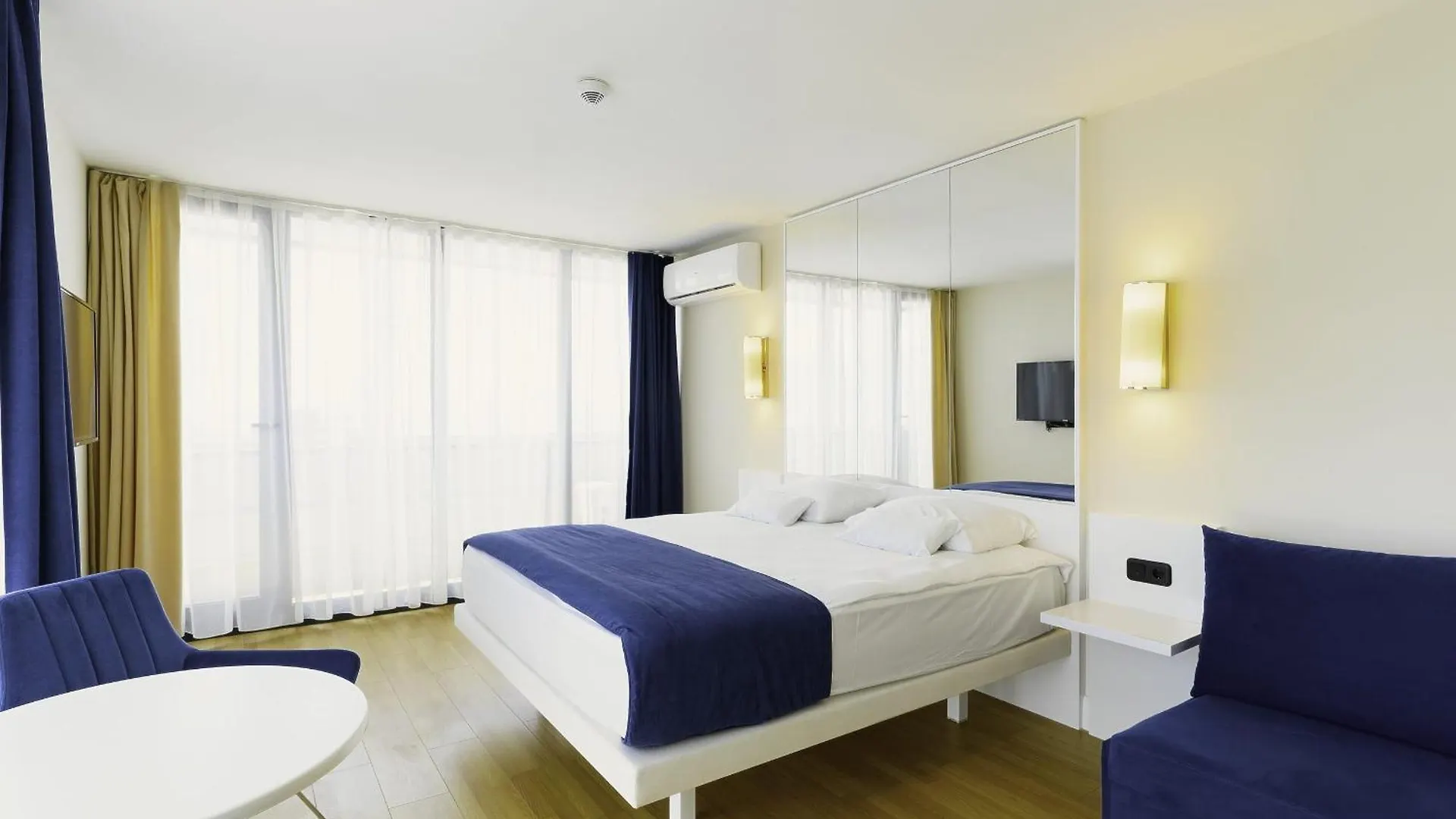 Apart Otel Orbi Hotel Amazing View And Location Batum Gürcistan