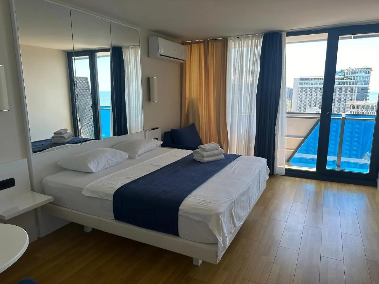 Orbi Hotel Amazing View And Location Batum Apart Otel